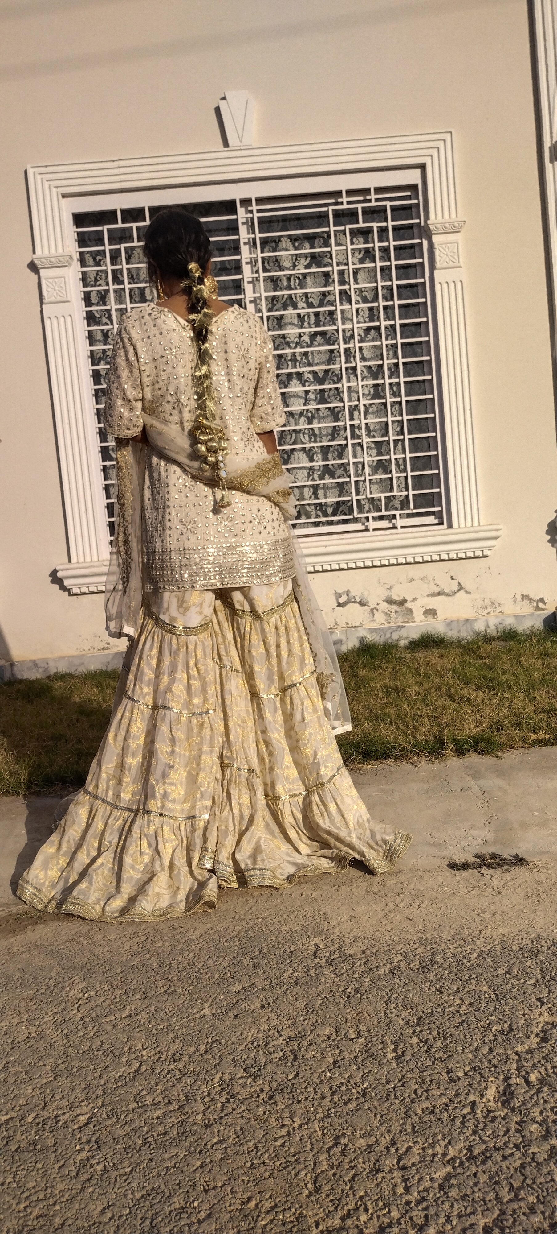 Mehr-e-zareen - Image 2