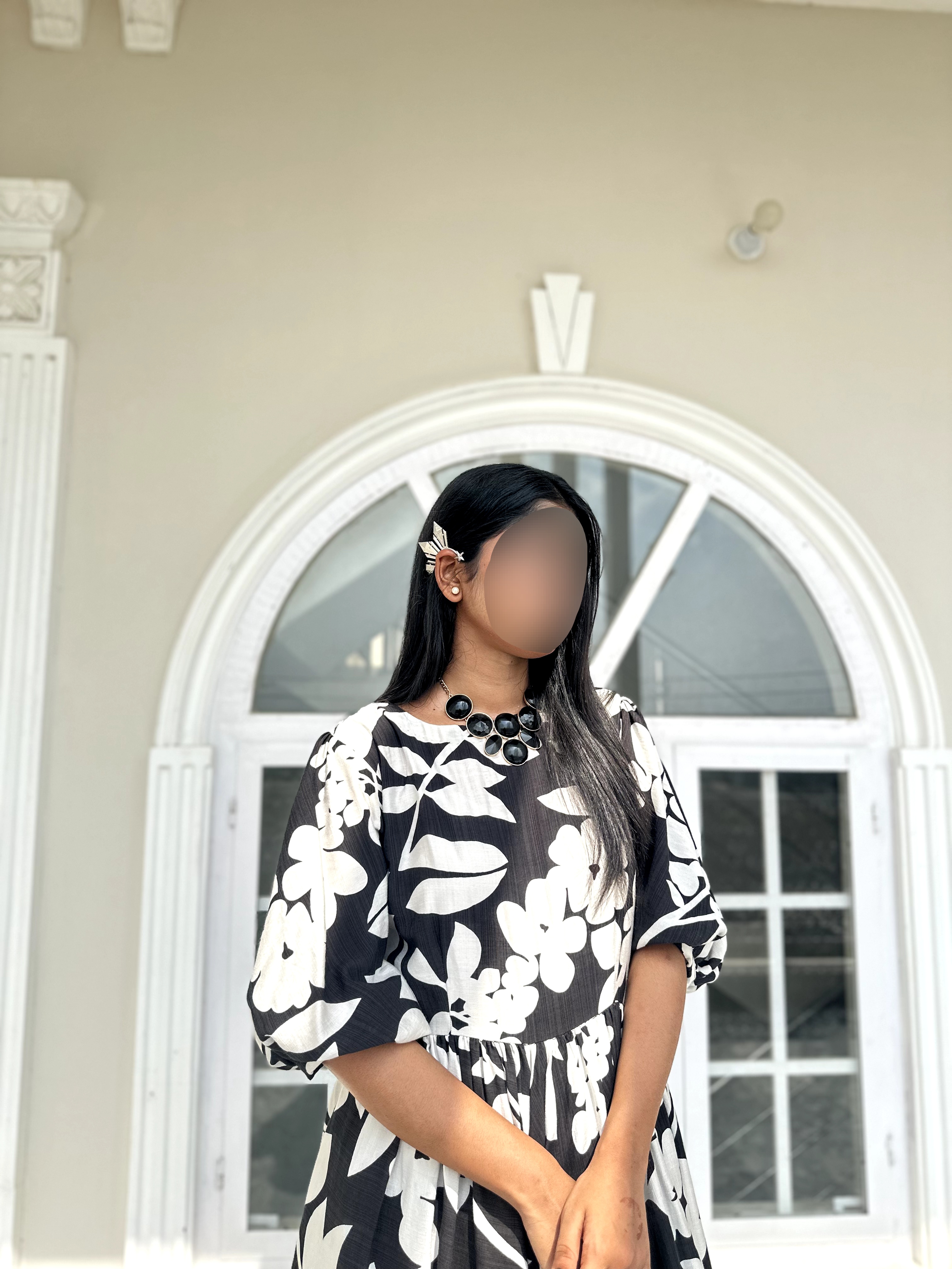 Monochrome Muse  - Image 2